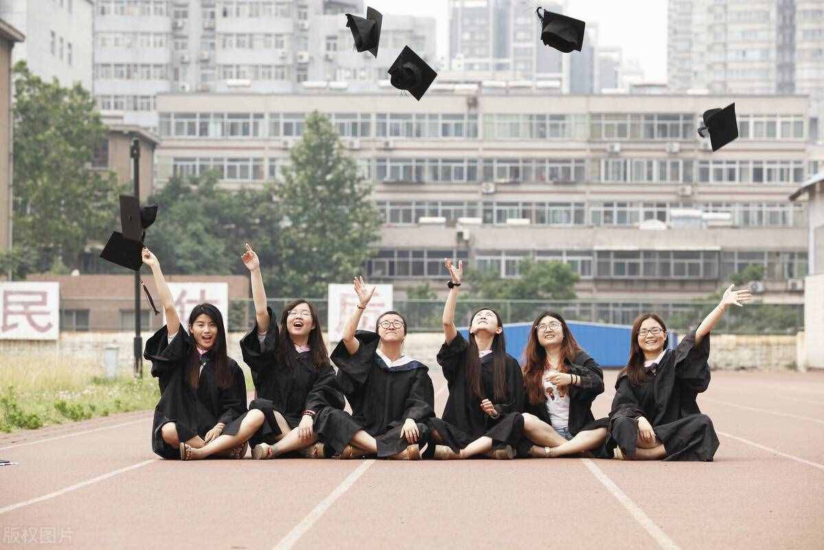 7篇清华北大毕业生抢着用的毕业论文结束语致辞