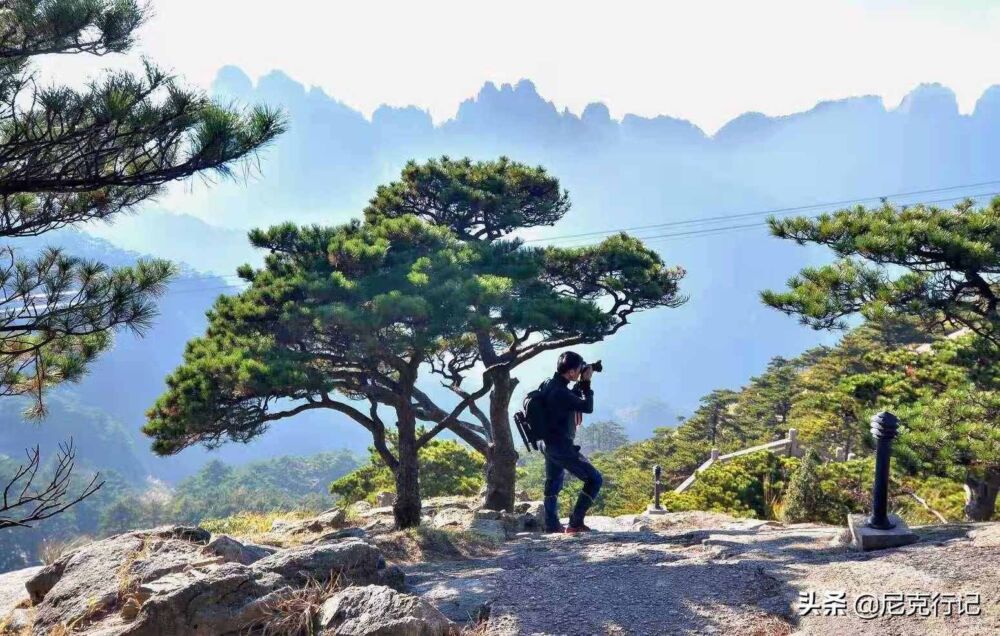 “五岳归来不看山，黄山归来不看岳”，因为一句话踏上黄山之巅