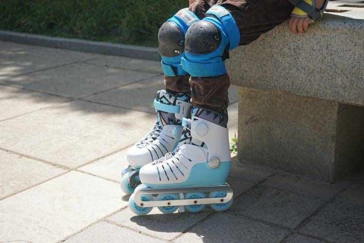 酷骑儿童轮滑鞋，让孩子轮滑更进步