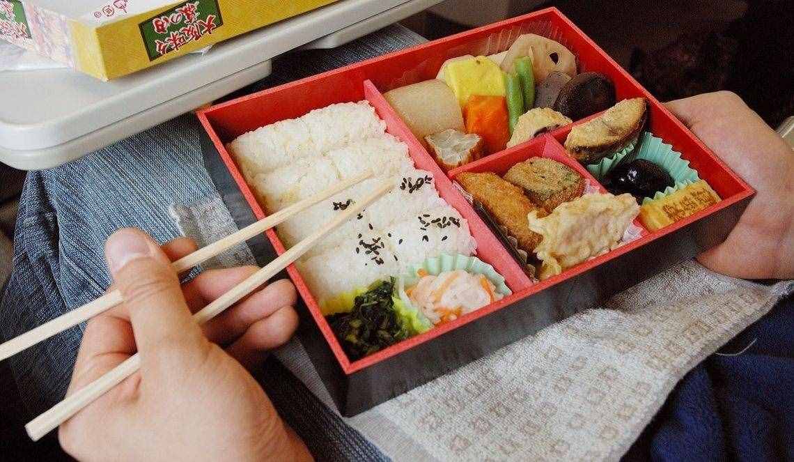 看完才知道：为何日本卖的叫便当，我们卖的只能叫盒饭