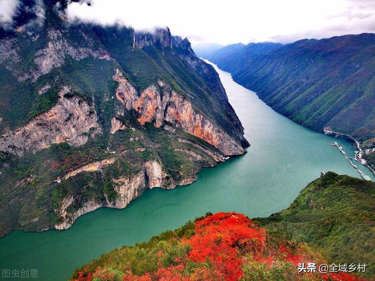 有水的峡谷，往往以三峡自称，我们经常说的“三峡”到底是哪三峡