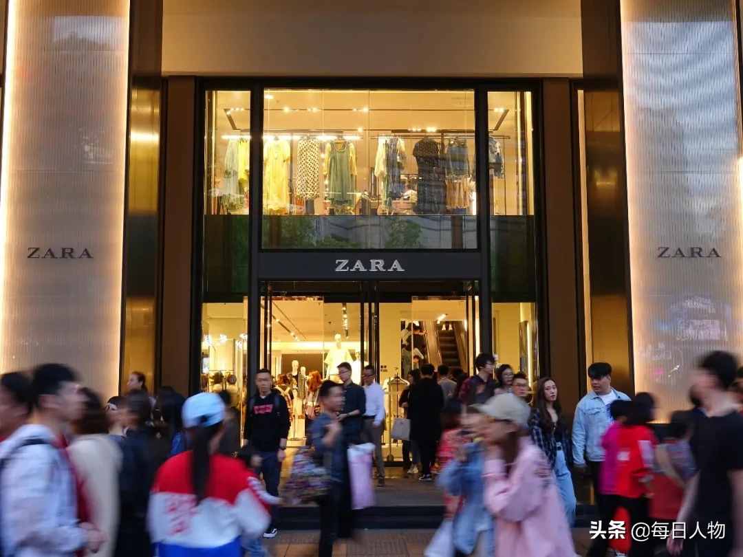 ZARA大规模关店，快时尚品牌为何打动不了年轻人了？