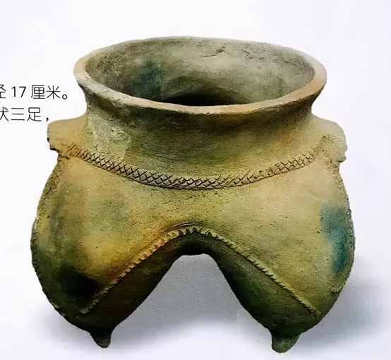 三星堆青铜器“臾”字，揭秘良渚和巴基斯坦黑人女性移民四川