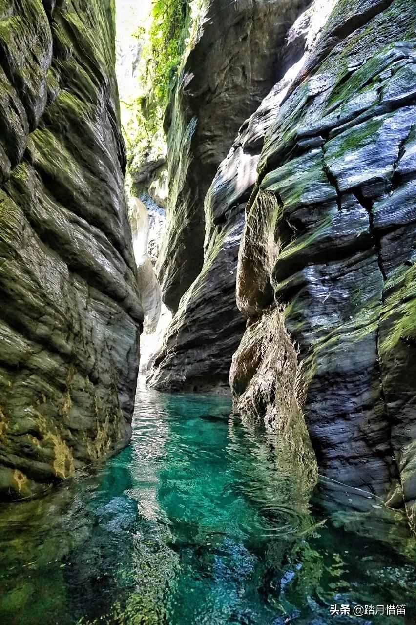 湖北最年轻的自治州，藏着一片神秘的喀斯特山水，美得让人惊艳