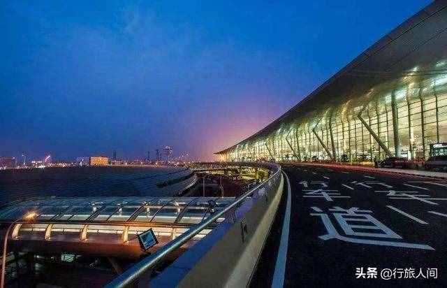 国际机场数量：云南4个、山东5个、江苏9个，广东有几个？
