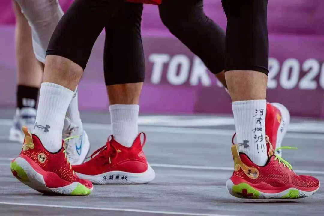 奥运会球鞋：中国男篮的战靴很暖心，还有KT6新版本