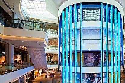 长沙“顶尖商场”开业，超过380家品牌入驻，和地铁3号线相连