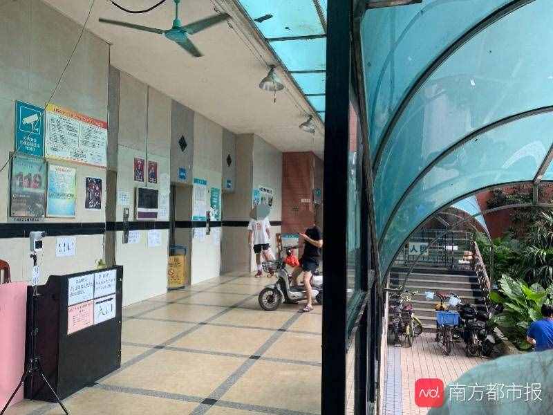 广州电动车停放安全调查：超四成受访小区通道楼梯间被车堵塞