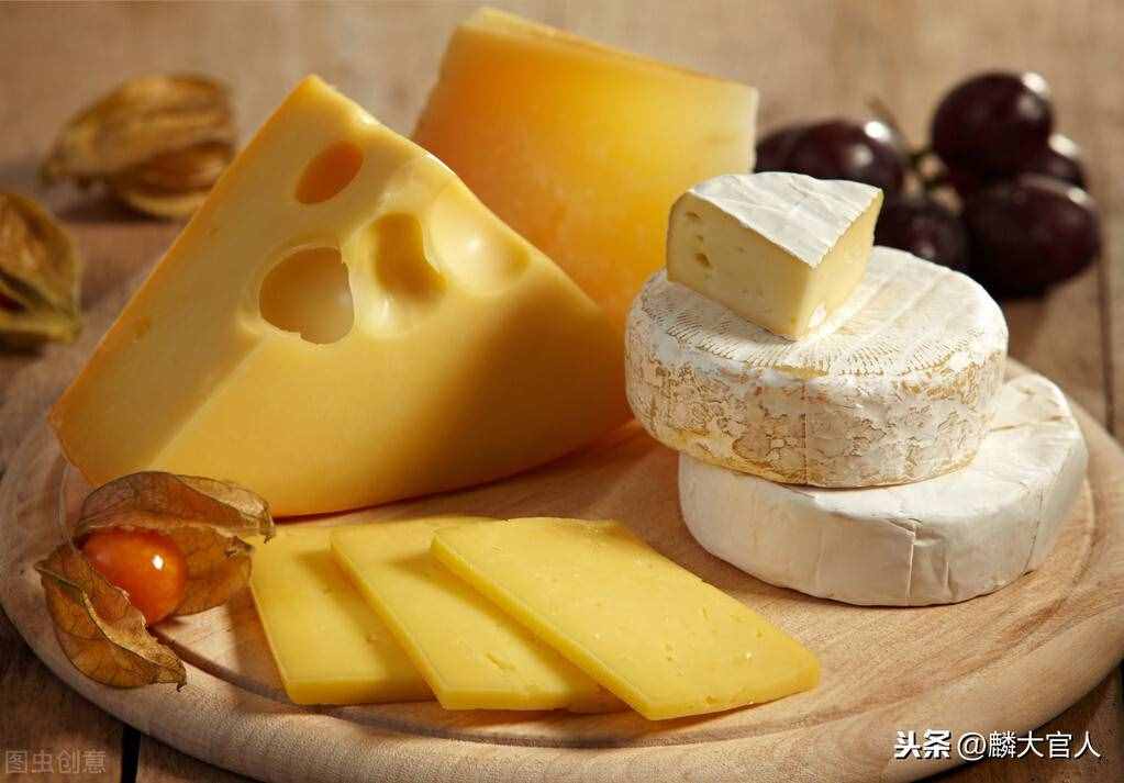 “奶油奶酪”和“芝士”有啥区别？营养差别很大，学会可别买错了