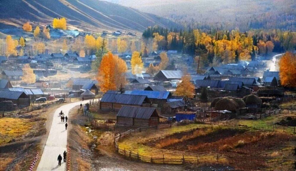 新疆的这些古村落，藏着最美的秋色