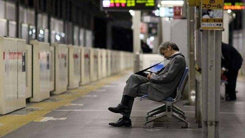 每天工作时间少于8小时，“过劳死”大国日本的转变