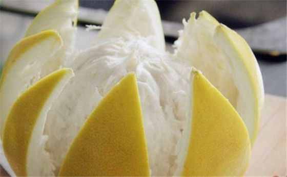 柚子皮最常用的六个小妙用，简单实用又有效，了解一下不浪费