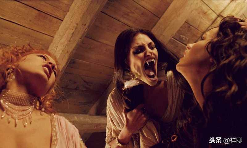 8部最精彩的吸血鬼电影，女主个个美艳，网友：被咬一口也值了