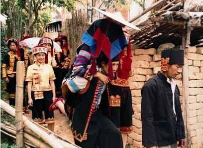 哈尼族有何特色风俗？作为古代羌族的后裔，其习俗独具历史韵味
