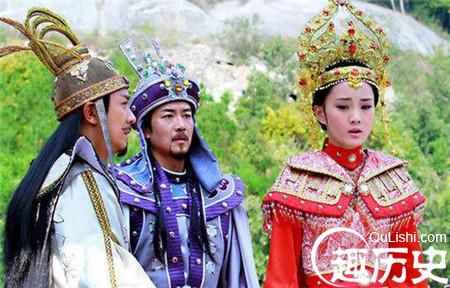 西凉国国王薛平贵和薛仁贵有没有什么关系？