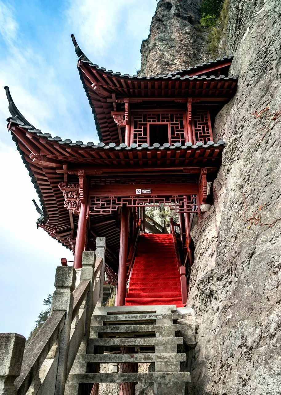 13座神奇的中国“空中古寺”，美得让人腿脚发软