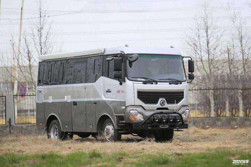 国内首款自行式A型越野房车，东风挑战者，四驱平头大空间