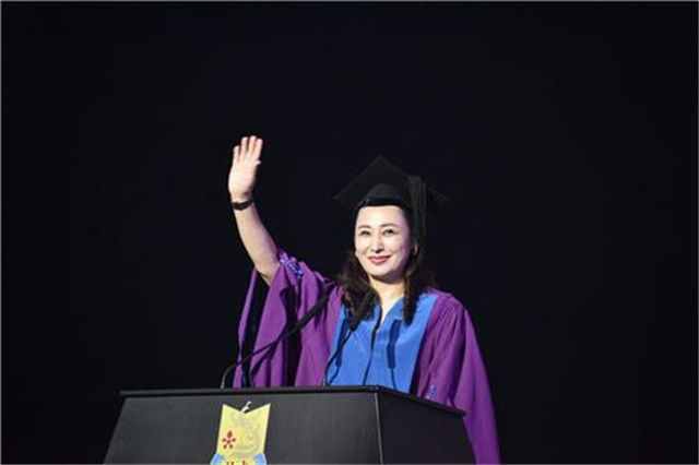 “最美女校长”姜虹：22岁大学任教，49岁成为汕头大学校长