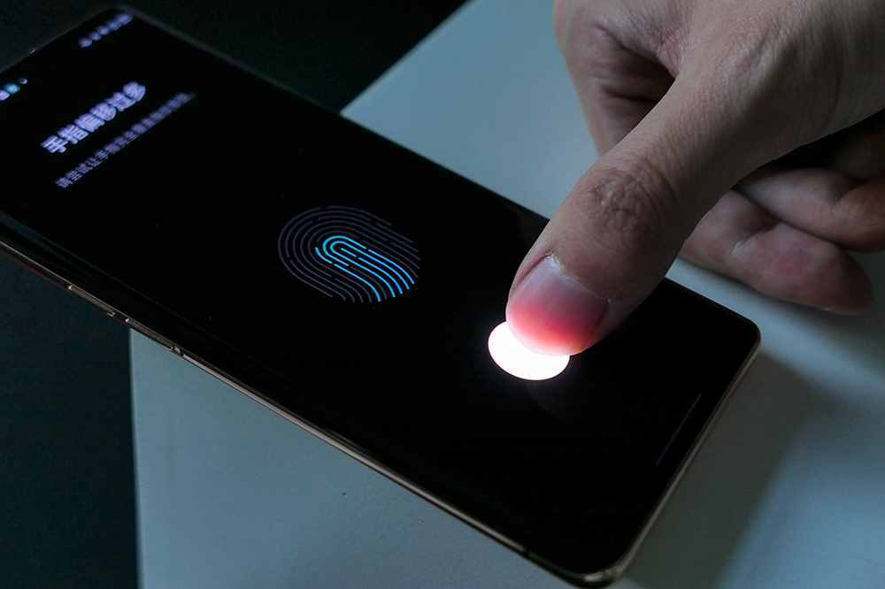 超声波屏下指纹识别更快、更好用吗？