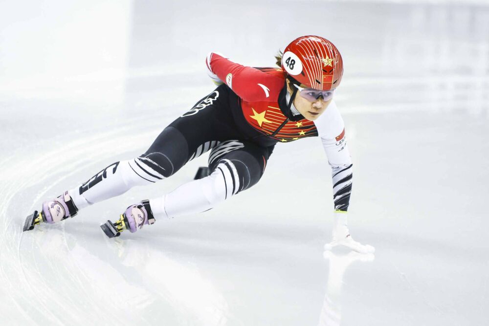 中国短道速滑赛季总结：中长距离复苏，武大靖暂未走出低迷
