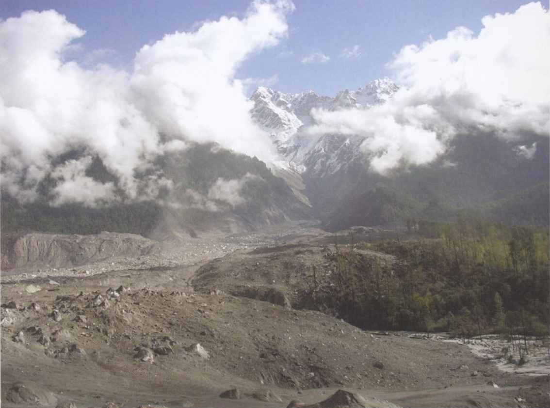 印度为何害怕我国在雅鲁藏布江上修建水坝？仅仅是怕水源被拦截么