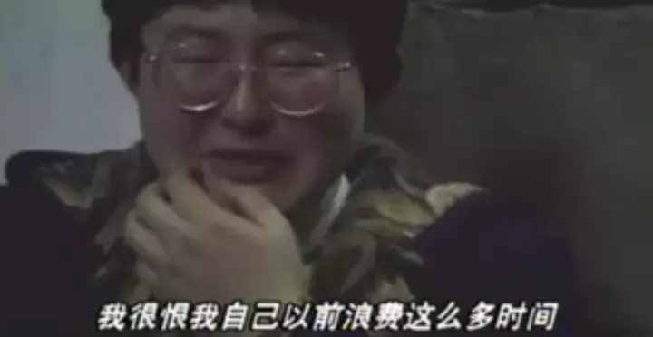 中国留学生在日本，谁看谁哭