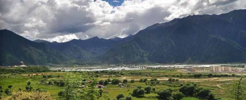 《西藏地平线》：拉萨林芝旅行记——雅鲁藏布江畔的八一镇