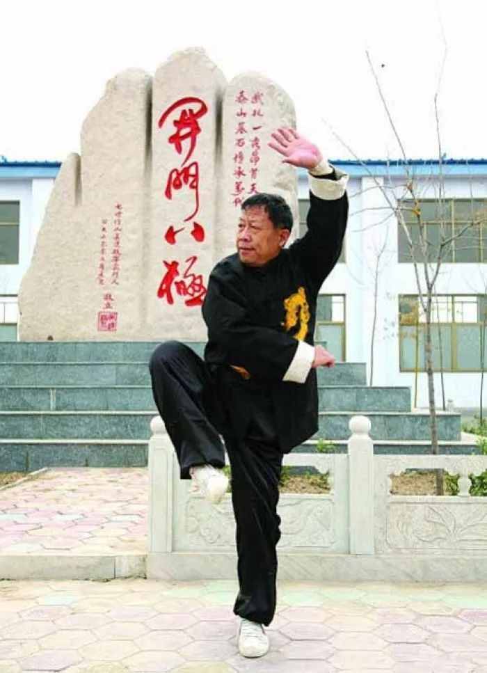 中国武术名家吴连枝：详解传统武术八极拳