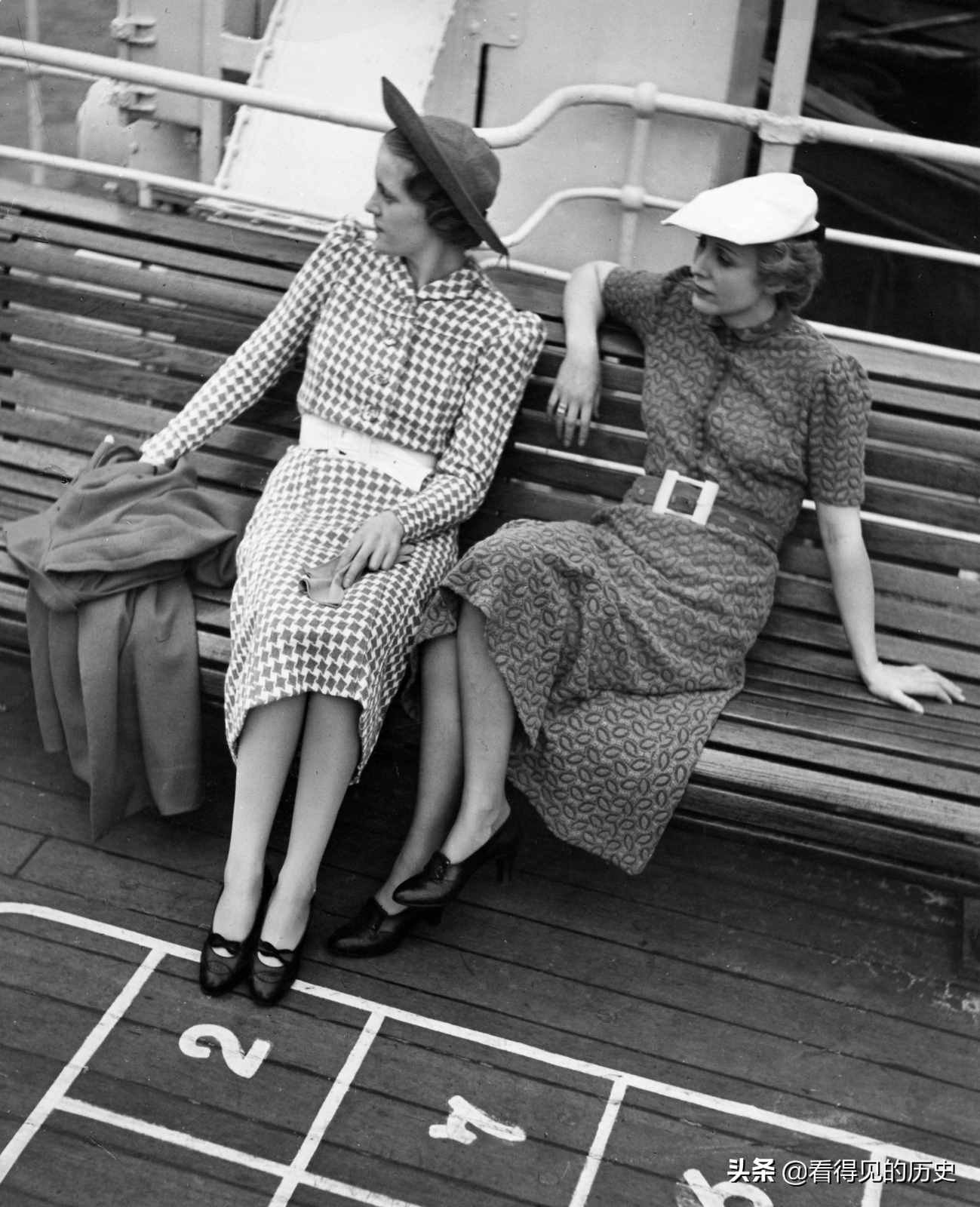 老照片 30年代德国的时装模特 很是时尚