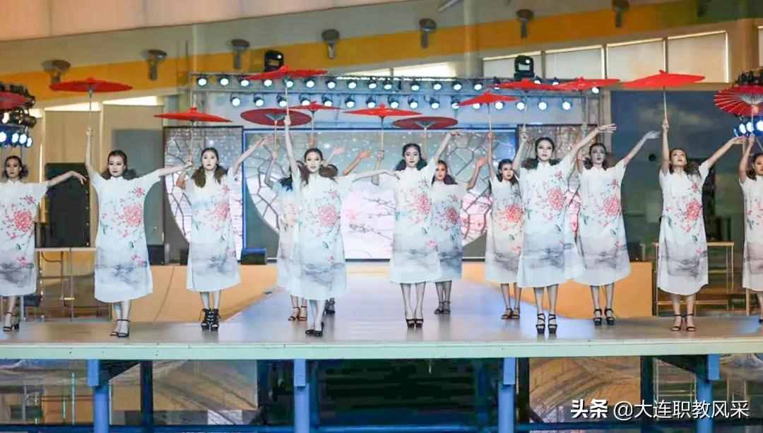 大连模特艺术学校：开展习得中华优秀传统文化系列主题教育活动