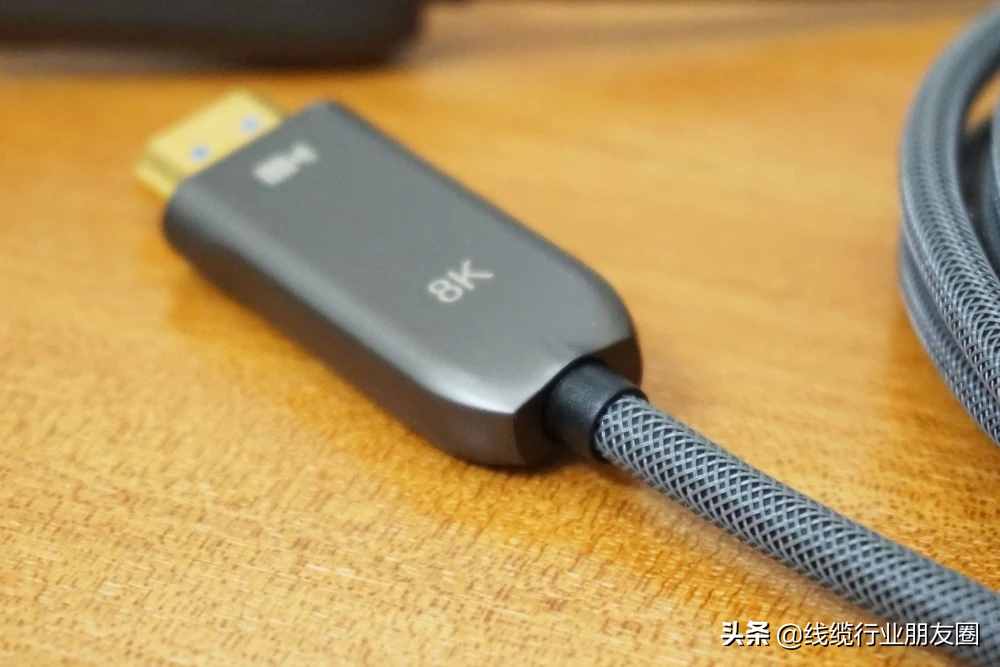 铜价暴涨利于HDMI材质由铜线芯转向光纤线芯