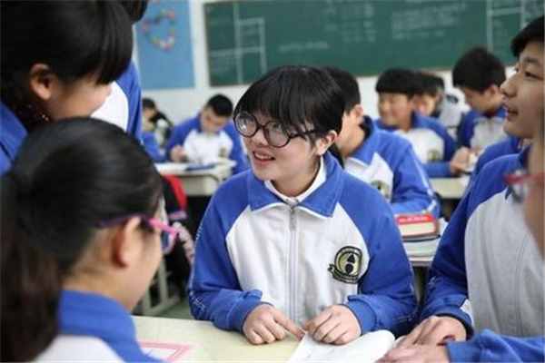 学生时代“最爱说”的4句口头禅，学霸很少说，学渣表示全中了