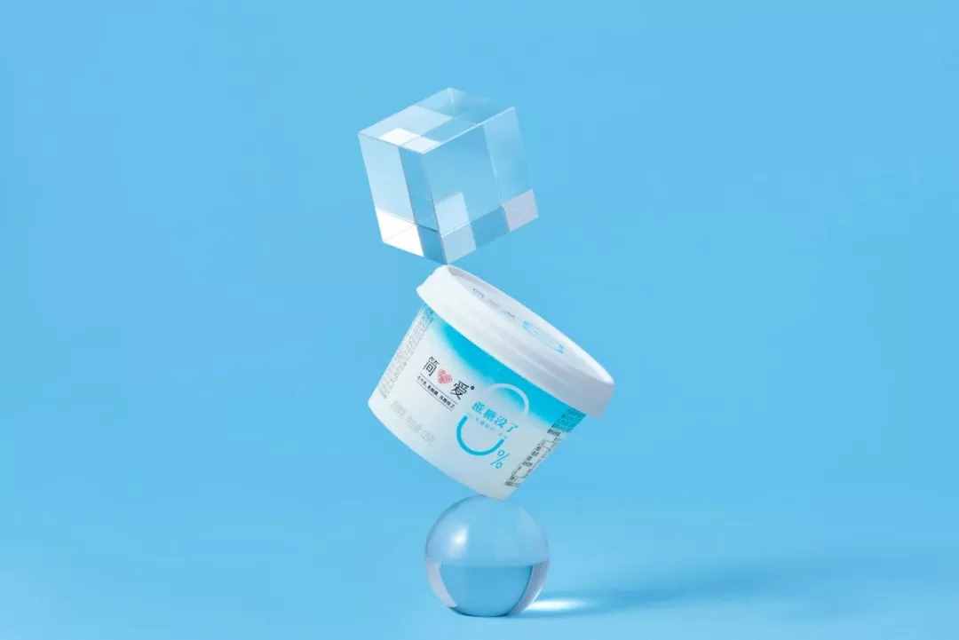 每秒卖出25杯，月销量超6696万！简爱如何成为低温酸奶第一品牌？