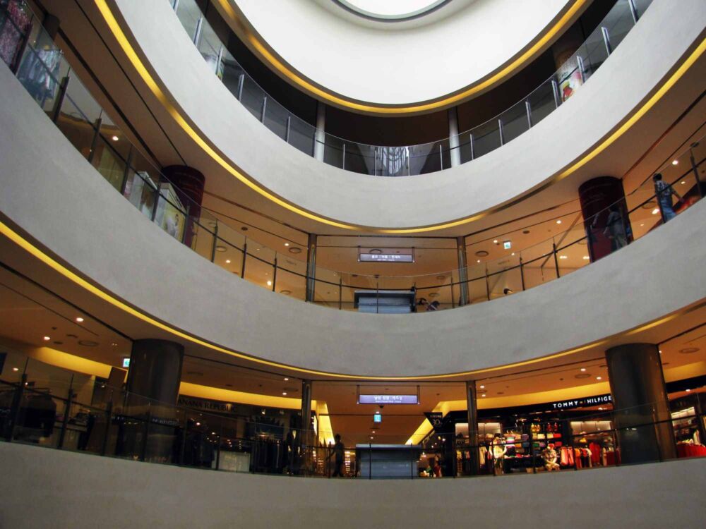 奢华的全球第一大百货商店：占地30万m²，建筑面积比故宫大3.4倍
