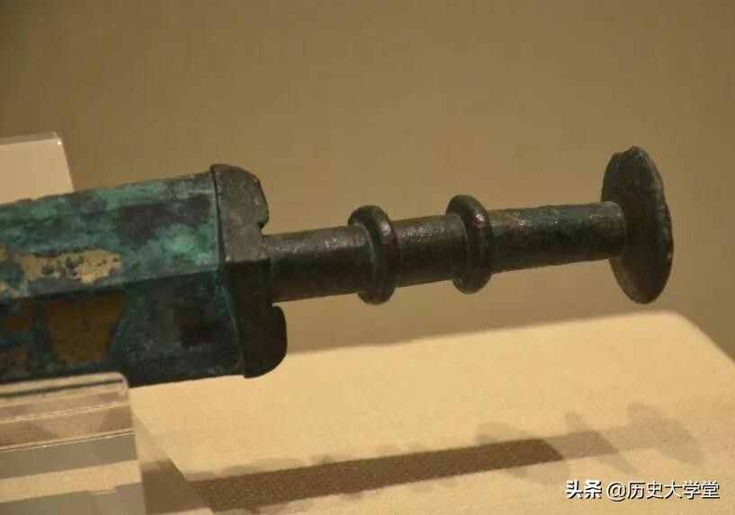 石器时代、青铜时代、铁器时代常用的冷兵器有哪些