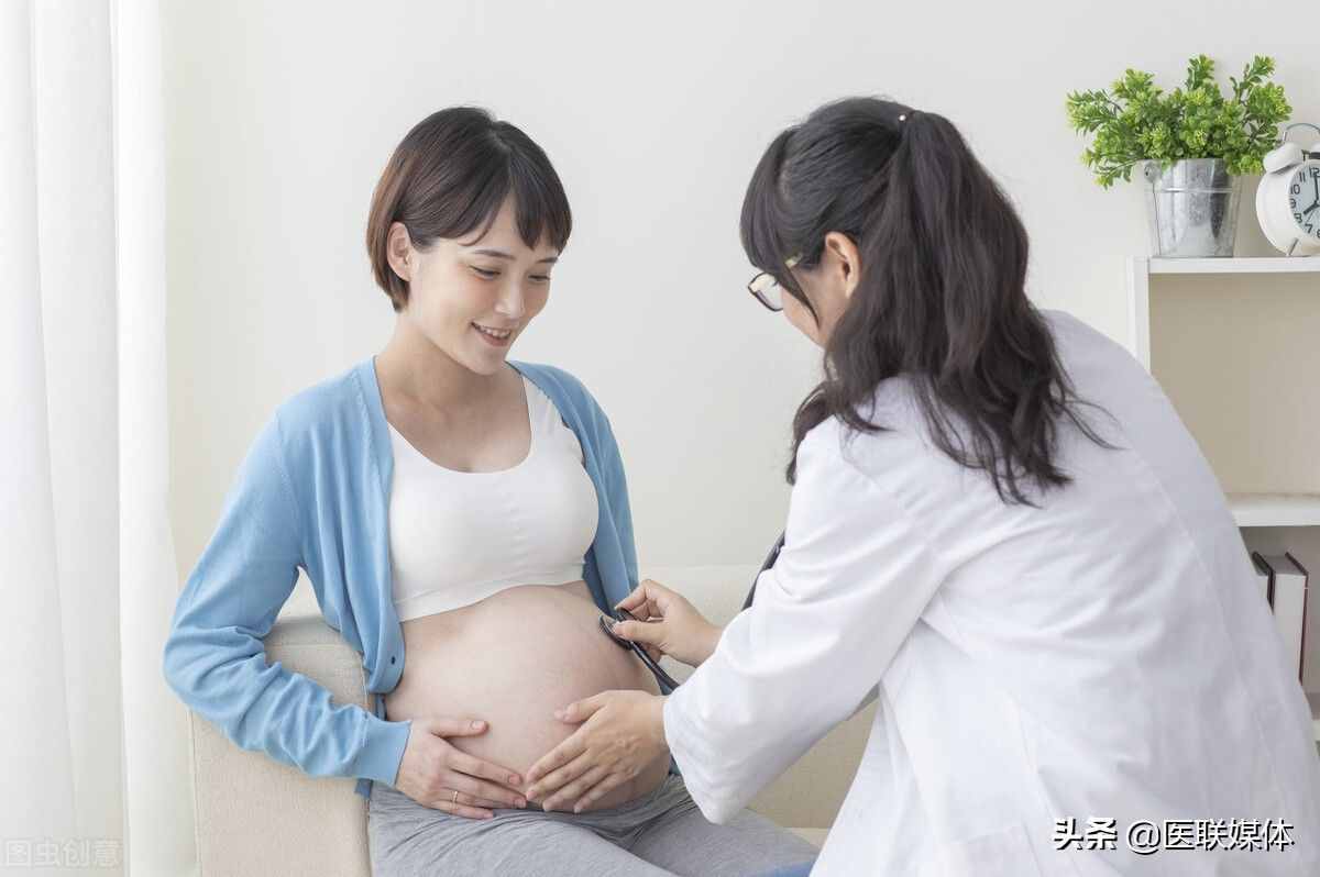 孕妇出现蛋白尿，是因为肾病导致吗？可能还有其他原因？