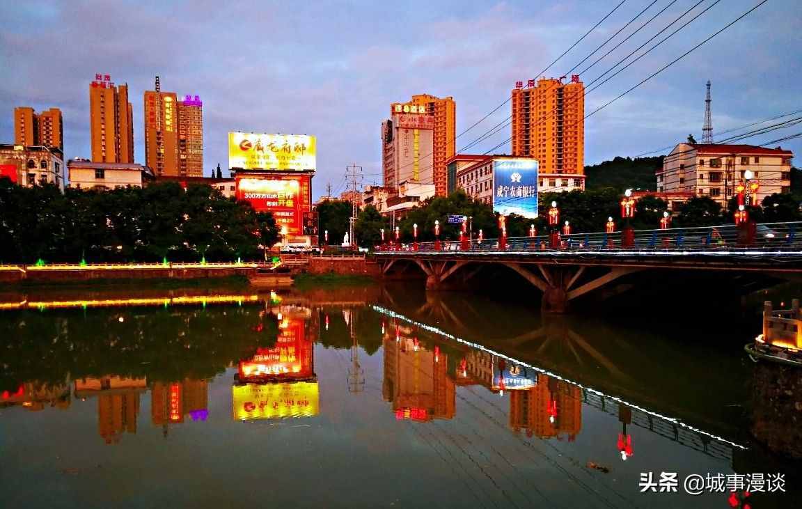 湖北将建设6条干线高铁，打造3大高铁枢纽城市，构建交通金三角