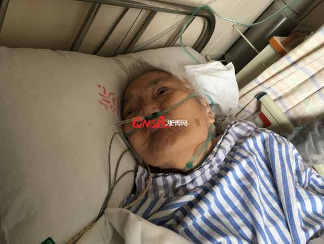 被精神病人打伤的杭州“鞋垫奶奶”睁眼了！20万医疗费无人承担
