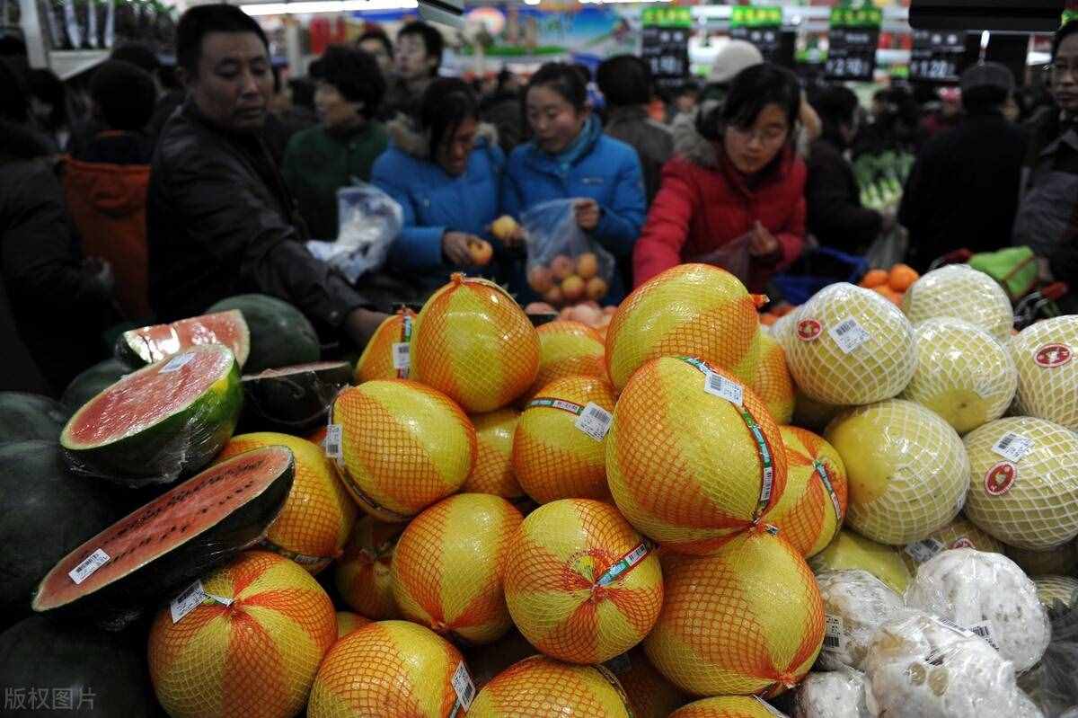 广东老板开水果店，推出“低价团购”，年赚167万，方法值得借鉴