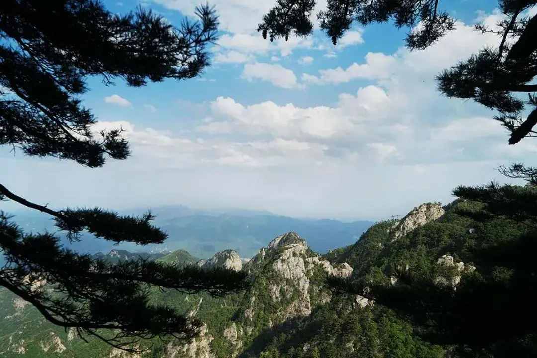 开园在即 尧山风景区雨后云海美如仙境