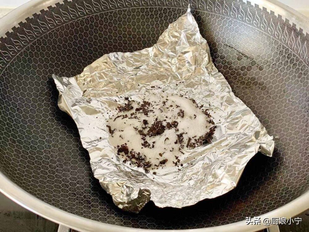 北方过年老爸自制熏肉，记住这2招，比怀安柴沟堡熏肉还好吃