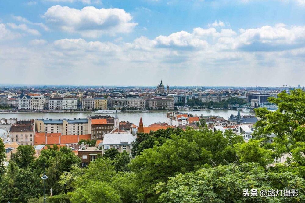 99%的人不知道，匈牙利的布达佩斯究竟是几座城