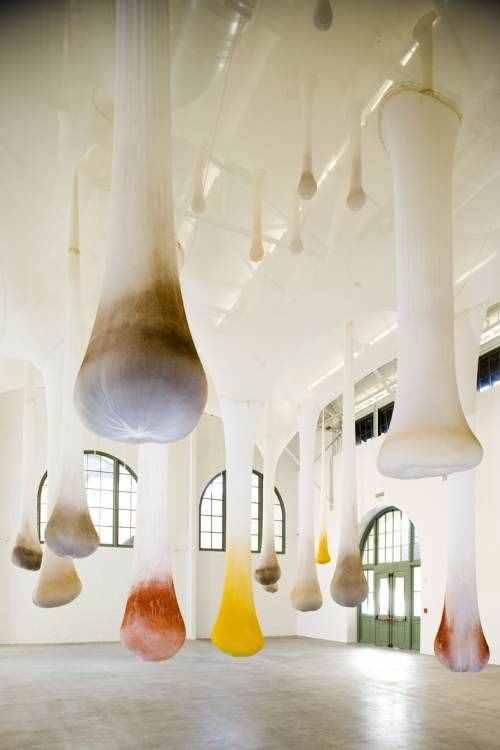 软体装置艺术-Ernesto Neto