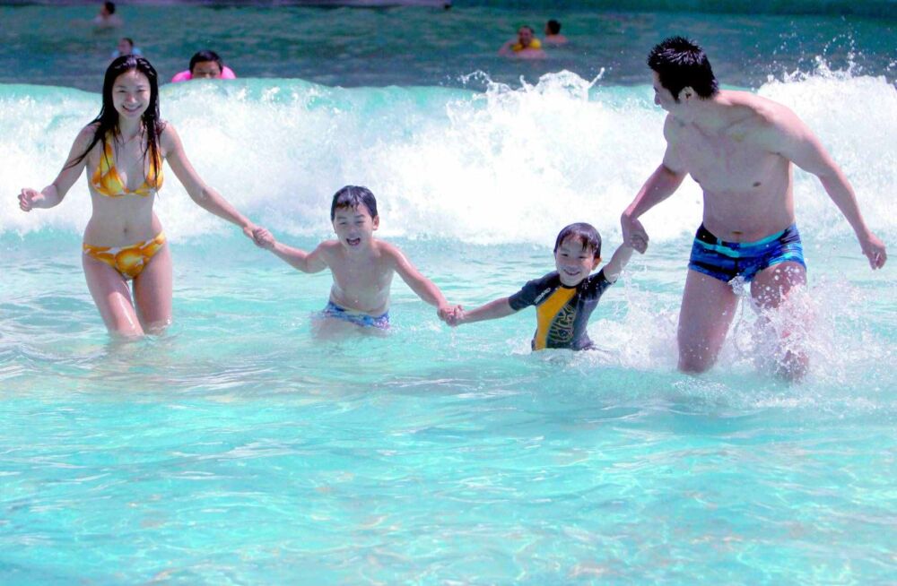 室内漂浮、黑泥美容 来死海才是过夏天