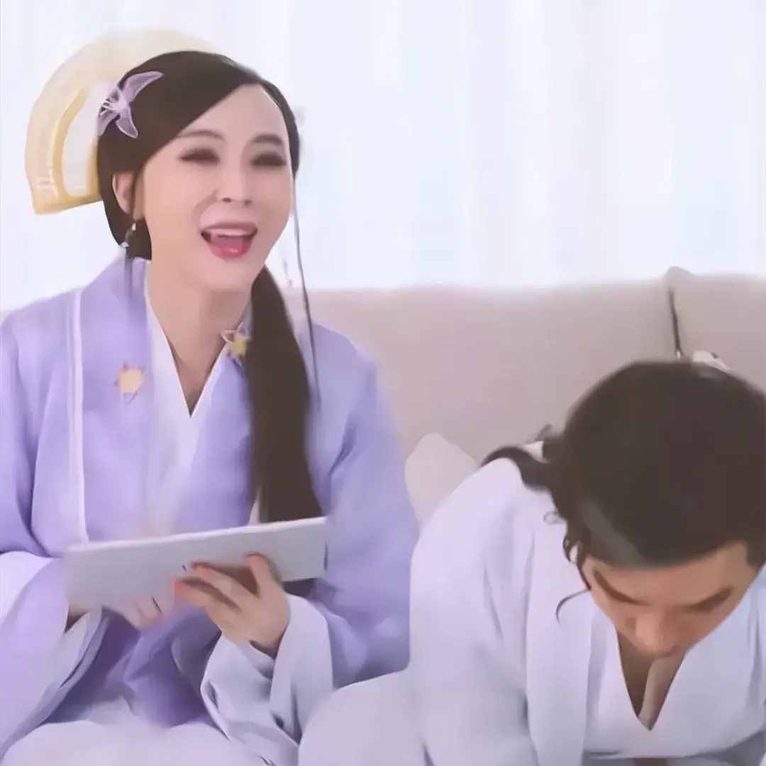 《小李飞刀》演员现状：男主婚变，女主脸僵，男二坐拥百亿票房