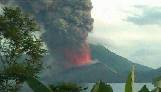 富士山是座活火山，已积蓄三百年力量，爆发或随时来临，有多牛？