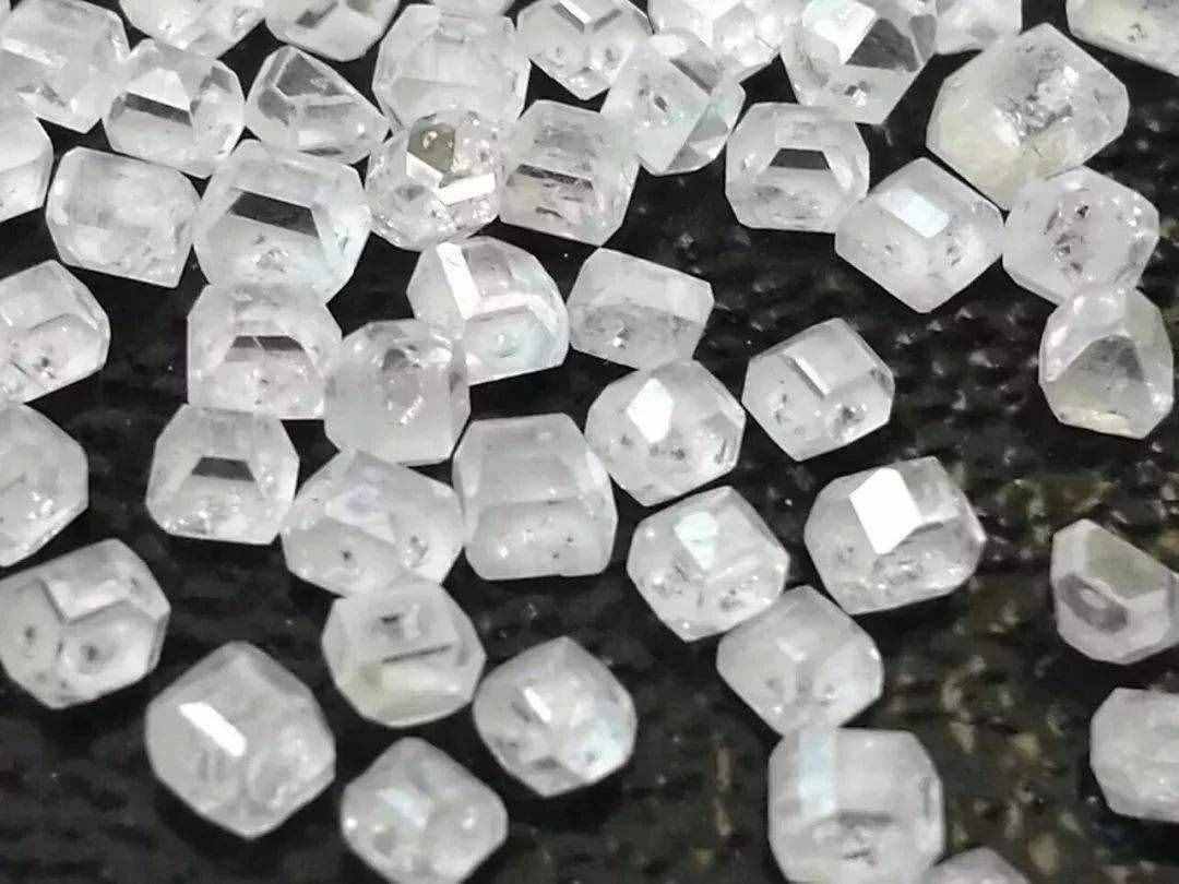 人造钻石行业“幸存者”力量钻石冲击创业板