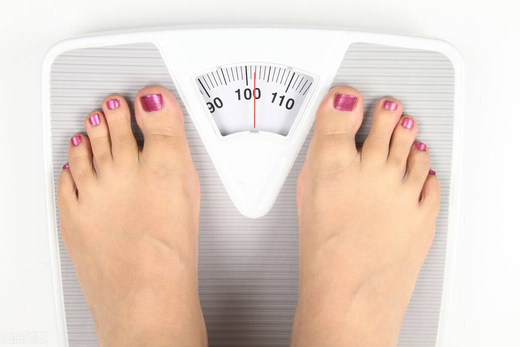 男女2021年体脂率对照表，看看你是否属于肥胖？
