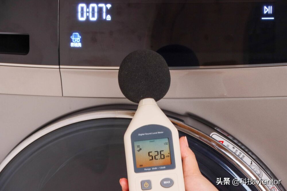 让洗衣更简单，让洗衣更智慧，海尔晶彩变频滚筒洗衣机评测