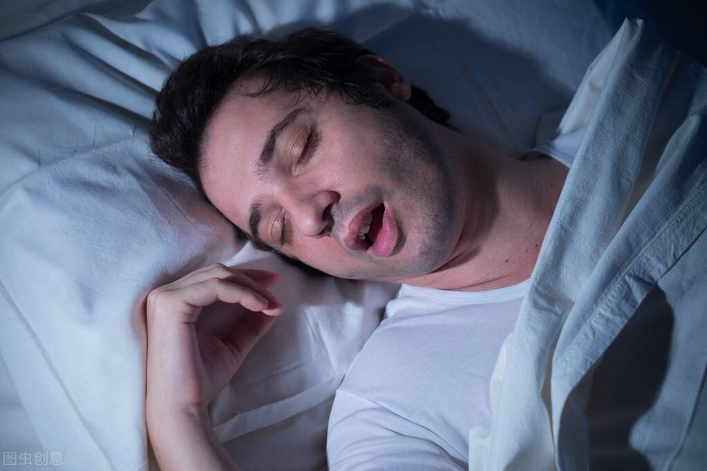 晚上睡觉总是频繁做梦？做好这4件事，让你睡个安稳觉